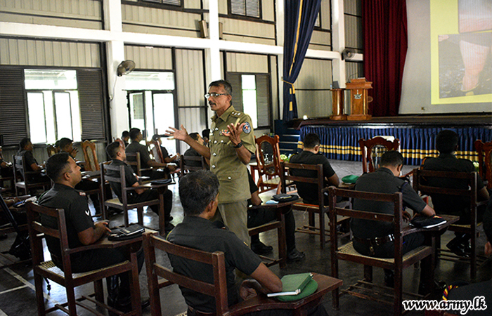 වන්නි ආරක්‍ෂක සේනා මූලස්ථානයේදී තවත් අධ්‍යාපනික වැඩසටහනක් පැවැත්වෙයි