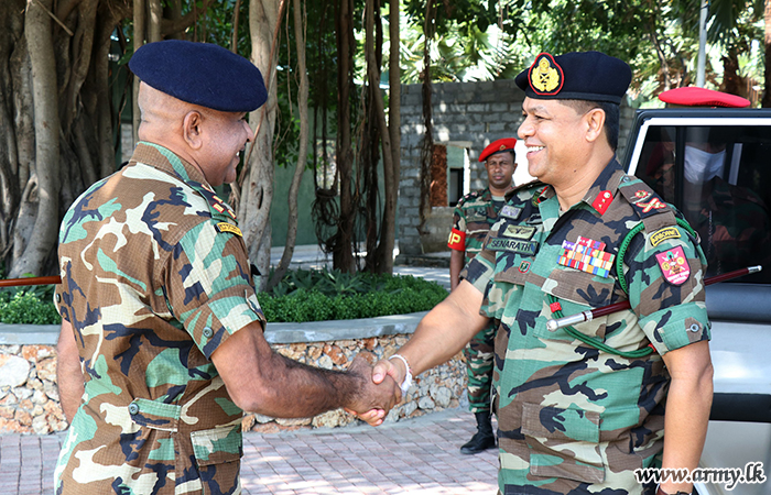 Commander Security Forces - Jaffna Makes His First Visit to 55 Division HQ