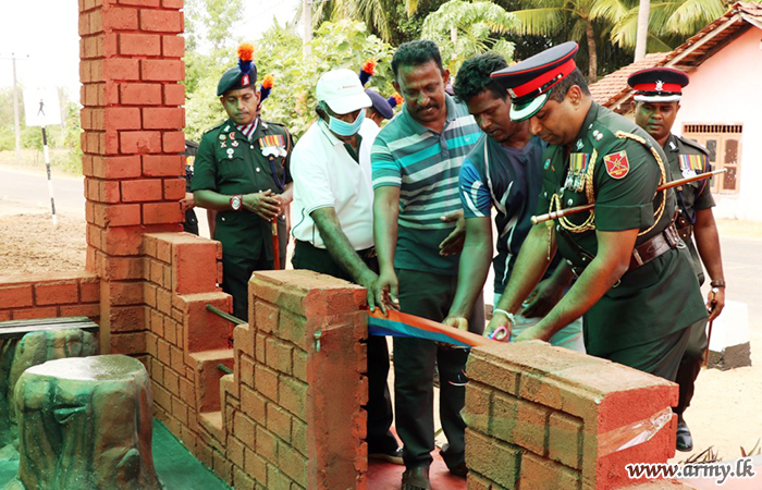 1 ஆவது இராணுவ பொதுசேவை படையணியினரால் புதிய பொது பேருந்து ஓய்விட கட்டிடம் நிர்மாணிப்பு