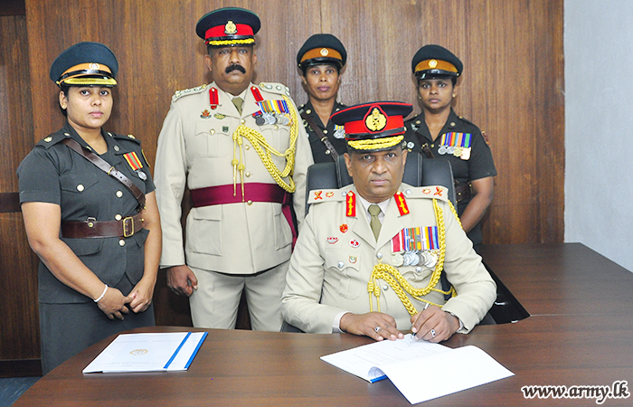 New SLAWC Colonel Commandant Assumes Duties