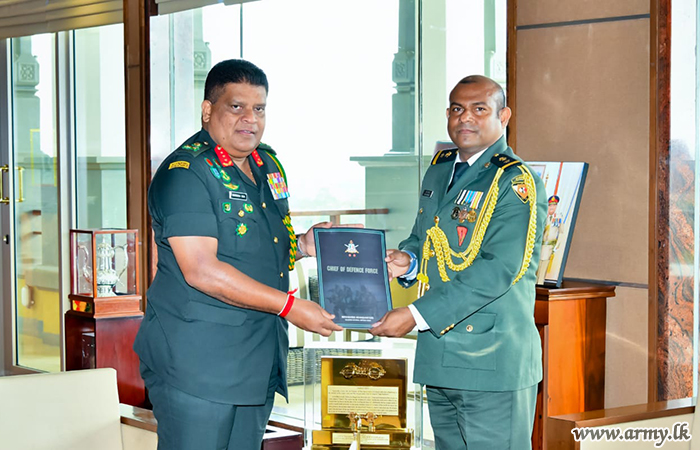 Defence Attaché of Maldivian High Commission Calls on Commander of the Army