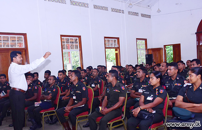 Central Troops Listen to Lecture on 'Human Rights'