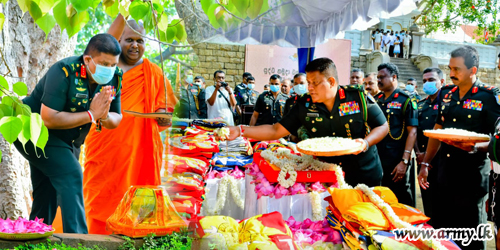 'Jaya Sri Maha Bodhi' Blessings Invoked Symbolically on Army Flags at Anuradhapura