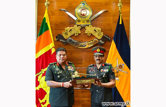 Retiring Major General Shantha  Rajakaruna Receives Best Wishes 