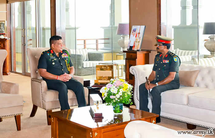 Commander Commends Retiring Major General Dammika Jayasundara's Service