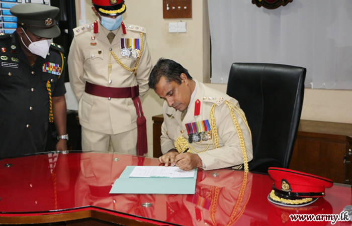 New Commandant at Yakkala RVAPL Begins Office  