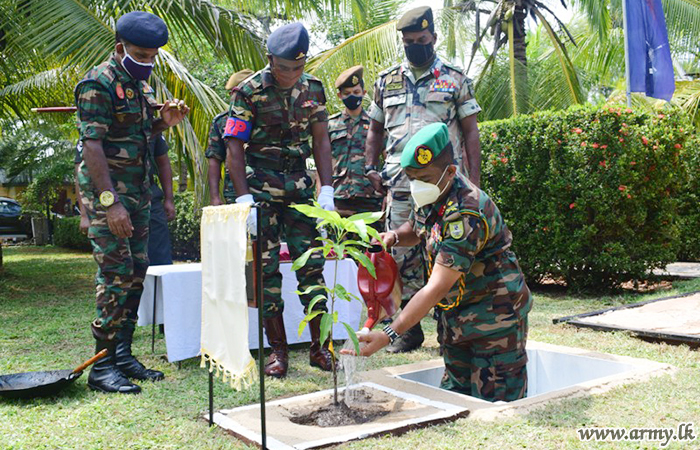 23 වන සේනාංකයේ නව සේනාංකාධිපති සිය බලප්‍රදේශයේ සංචාරයක 