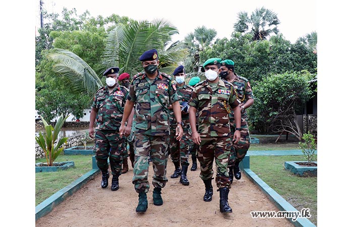 யாழ் பாதுகாப்பு படைத் தளபதி 512 வது படைப் பிரிவிற்கான  விஜயம்