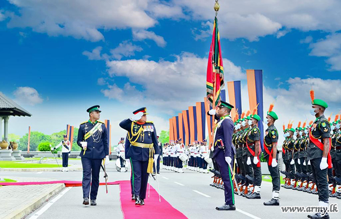 Promoted General Shavendra Silva Honoured by Elegantly-Dressed Gajaba Regiment Troops Presenting Fitting Military Salute  