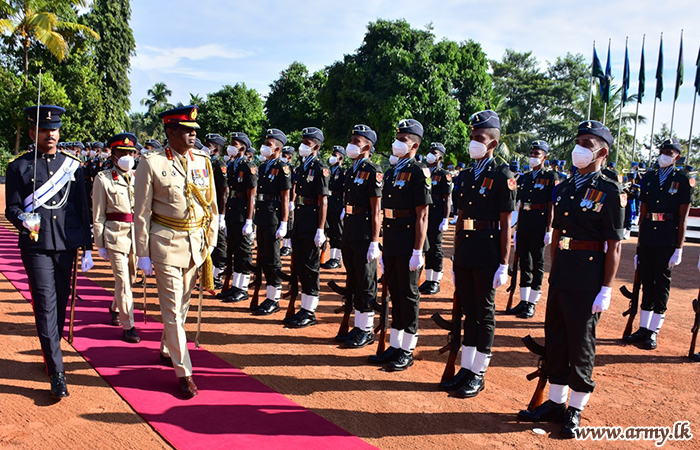 New Colonel Commandant in Signal Corps Takes Office