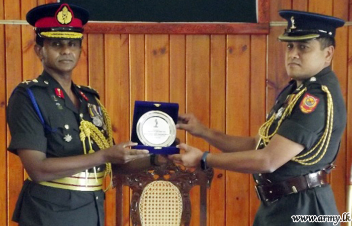 7 SLSC Troops Bid Goodbye to Retiring Chief Signal Officer