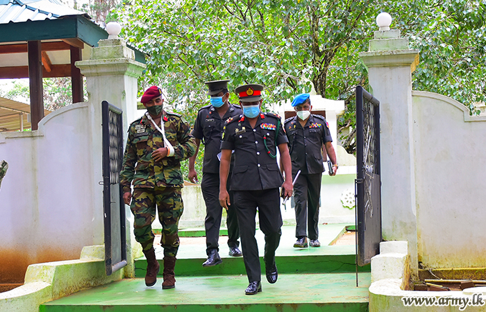 Central Commander Familiarizes with the Area & Organizations