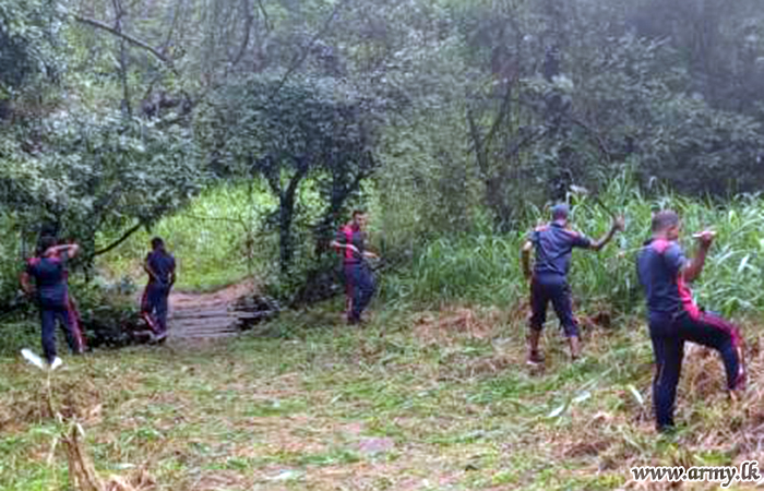 121 Brigade Troops Tidy up Monastery Premises