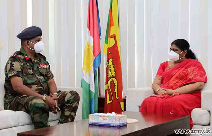 Commander Security Forces Jaffna Pays Courtesy Calls on Governor & District Secretary 