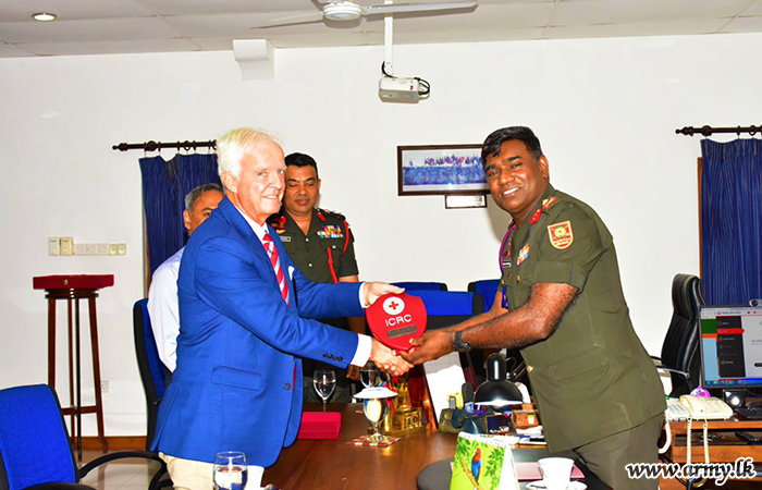 ICRC-Assisted Workshop Educates Kilinochchi-based Officers