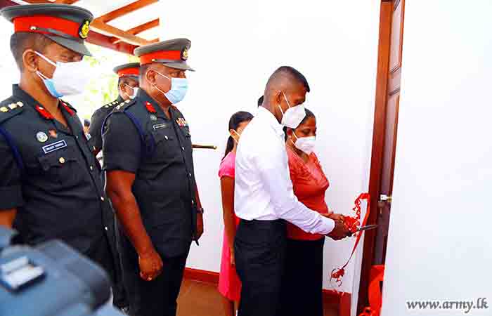 நாட்டிற்காக உயிரை தியாகம் செய்த ஒரு போர்வீரனின் குடும்பத்திற்கு மற்றொரு புதிய வீடு