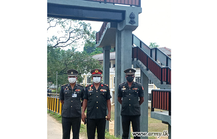 கெட்டபொல மாணவர்களின் பயன்பாட்டிற்கான  மேம்பாலம் படையினரால் நிர்மாணிப்பு  