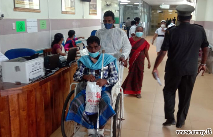 Troops Offer Skeletal Emergency Support for Hospitals on Strike | Sri ...