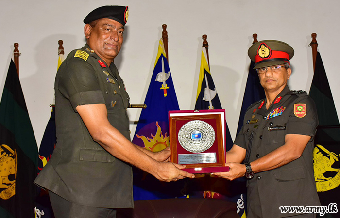 57 Division HQ Extends Warm Welcome to New Kilinochchi Commander
