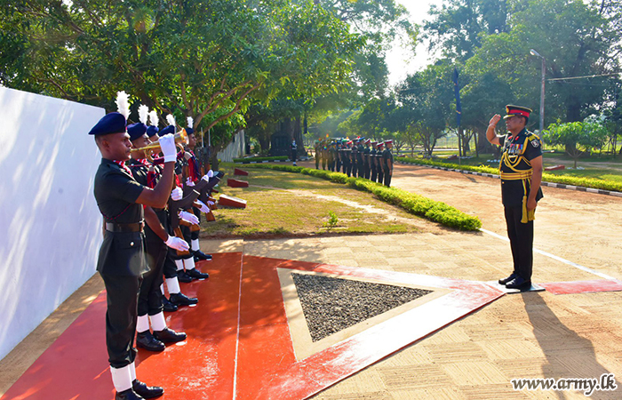 කිලිනොච්චි ආරක්‍ෂක සේනා මුලස්ථානයේ නව ආඥාපති සිය බලප්‍රදේශයේ සංචාරයක