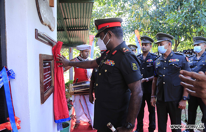 இலங்கை பீரங்கிப் படைத் தலைமையகத்தில்  படையினருக்கான சலவை வசதிகள் ஏற்படுத்தப்பட்டுள்ளது