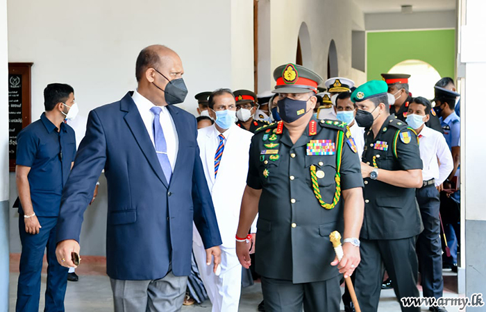 Def Secretary & Tri Service Commanders Assess Progress in DSC Constructions    