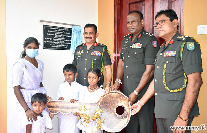 இராணுவத்தின் வேண்டுகோளுக்கிணங்க அவுஸ்திரேலிய நன்கொடையாளரால்  வீடு நிர்மாணிப்பு