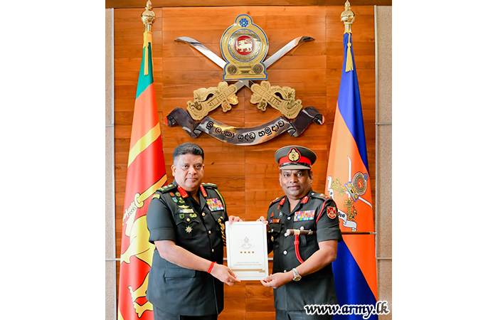 Commander Extends Best Wishes to Retiring SLLI Veteran