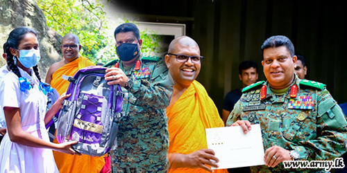 Commander Undertakes a Visit to Kuragala Cave Temple, now a Symbol of Reconciliation 