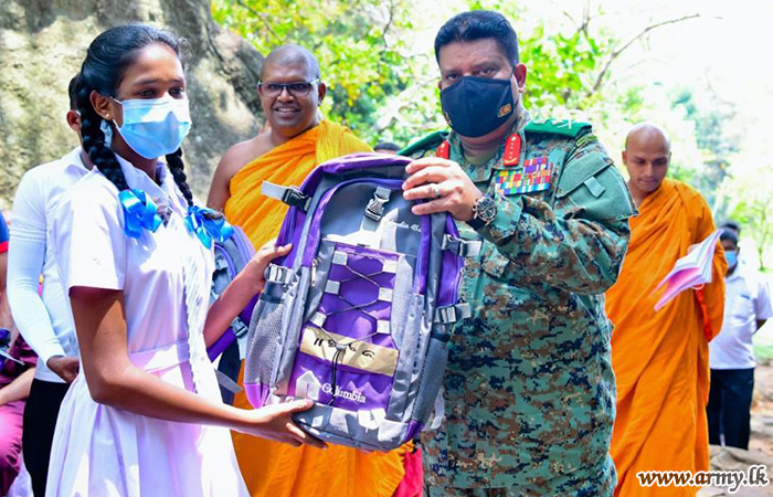 Commander Undertakes a Visit to Kuragala Cave Temple, now a Symbol of Reconciliation 