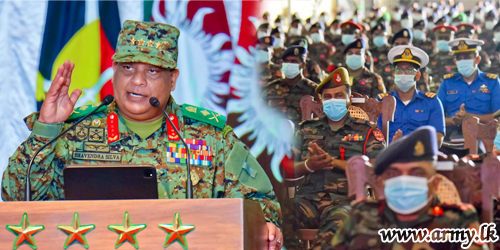 Chief of Defence Staff Shares New Year Greetings with Jaffna-based Tri Service Troops 