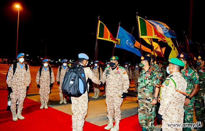 Newest Mali Bound Army Contingent Leaves Amid Greetings