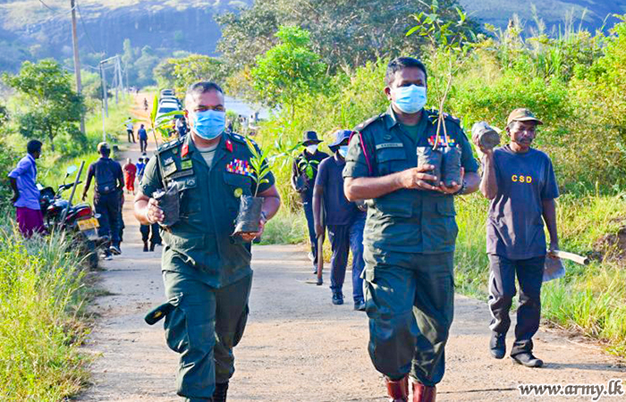 ‘Thuru Mithuru Nawa Ratak’ Afforestation Drive Inaugurated inside Monastery