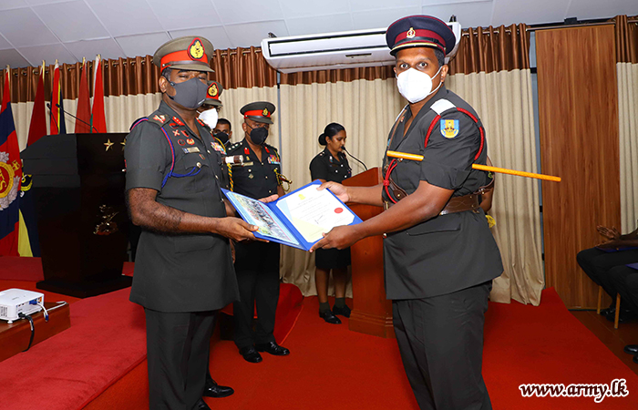 Group of Professionals, Enlisted to SLAVF Awarded Certificates 
