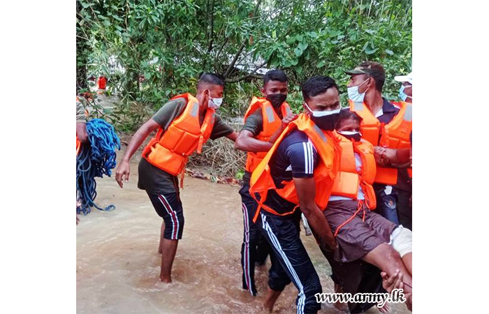 Troops Busy Providing Rescue & Clearing Operations in Flood-affected Areas