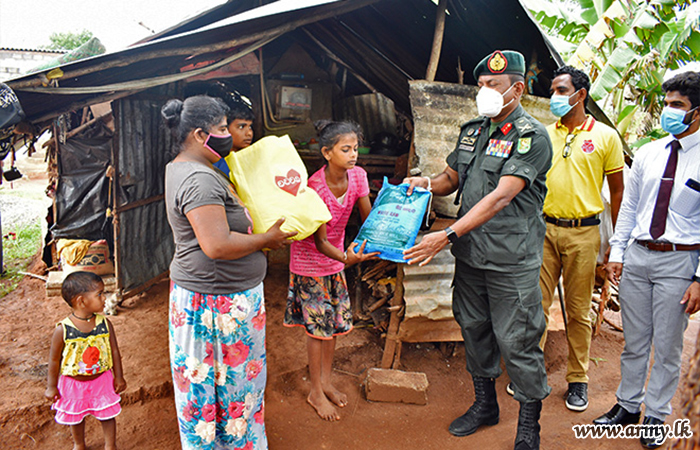 වටවල තේ සමාගමේ අනුග්‍රාහය ඇතිව වියලි සලාක පාර්සල් තොගයක් පරිත්‍යාග කෙරේ