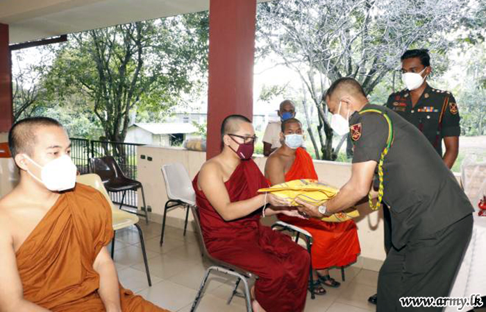 Dry Rations Gifted to Buddhist University in Homagama