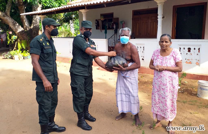 64 Division Troops with Sponsorship Received Distribute Dry Ration Packs in Oddusuddan  