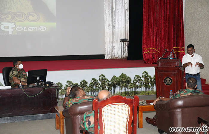 Workshop Educates Jaffna Troops on Production of Organic Fertilizer