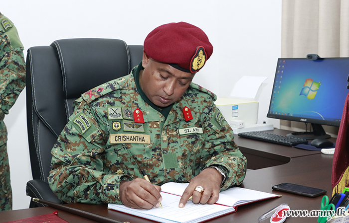 Major General Krishantha Gnanaratne, Commandos’ New Colonel of the Regiment