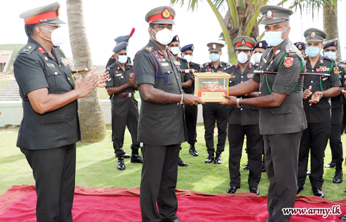 SLAVF Commandant Makes Formal Visit to 14 (V) GW