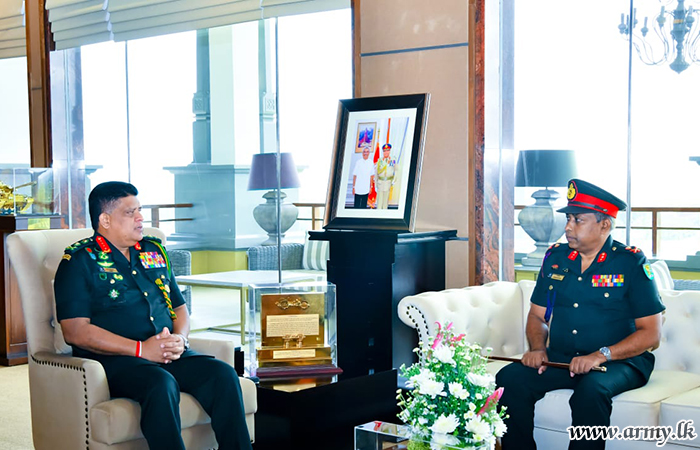 Major General Tikiri Dissanayake Retires Amid Commander’s Best Wishes