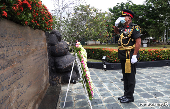 ගජබා රෙජිමේන්තුවේ නිර්මාතෘ දිවංගත මේජර් ජෙනරල් විජය විමලරත්නගේ ගුණ සැමරෙයි