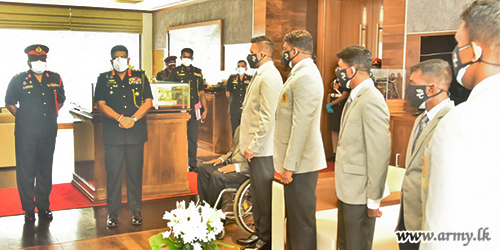 Sri Lanka’s Paralympians Captained by Army Sergeant Dinesh Priyantha Herath Receives Commander's Best Wishes 