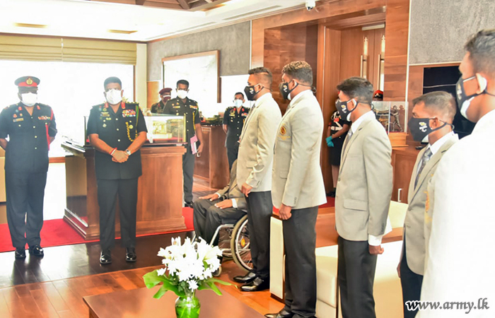 Sri Lanka’s Paralympians Captained by Army Sergeant Dinesh Priyantha Herath Receives Commander's Best Wishes 