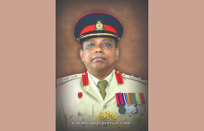 மறைந்த பிரிகேடியர் சுதத் உதயசேனவின் உடல் இராணுவ மரியாதையுடன் தகனம்