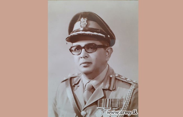 Retired Colonel Kasthuriarachchi's Remains Cremated 