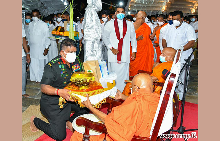 Army Chief among Invitees to Closing 'Pirith' Ceremony at Historic 'Mirisawetiya' Temple