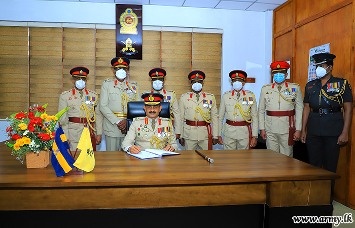 New SLAVF Commandant Assumes Office 