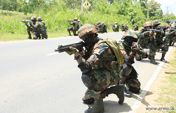 ‘මිත්‍ර ශක්ති’ යුද අභ්‍යාසයේ තවත් එක් පෙර පුහුණු සැසි වාරයක් අම්පාර නගර මධ්‍යයේ දී පැවැත්වේ